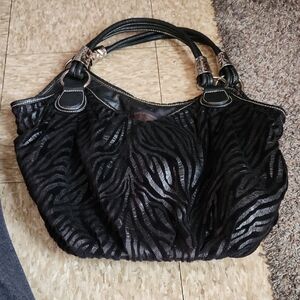 Chic Black Zebra Pattern Shoulder Bag